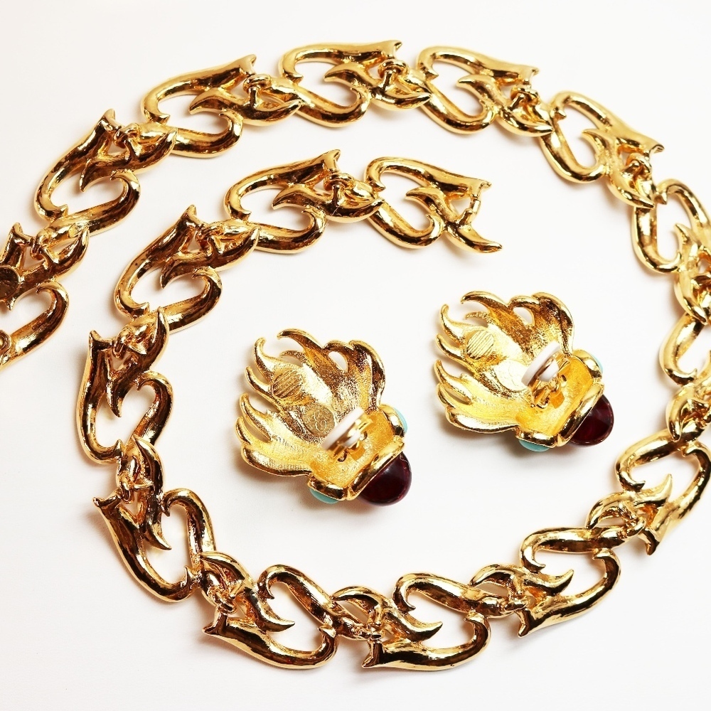 Elizabeth Taylor's Eternal Flame Jewelry Set ~ Earrings and Matching Necklace - Picture 8 of 8